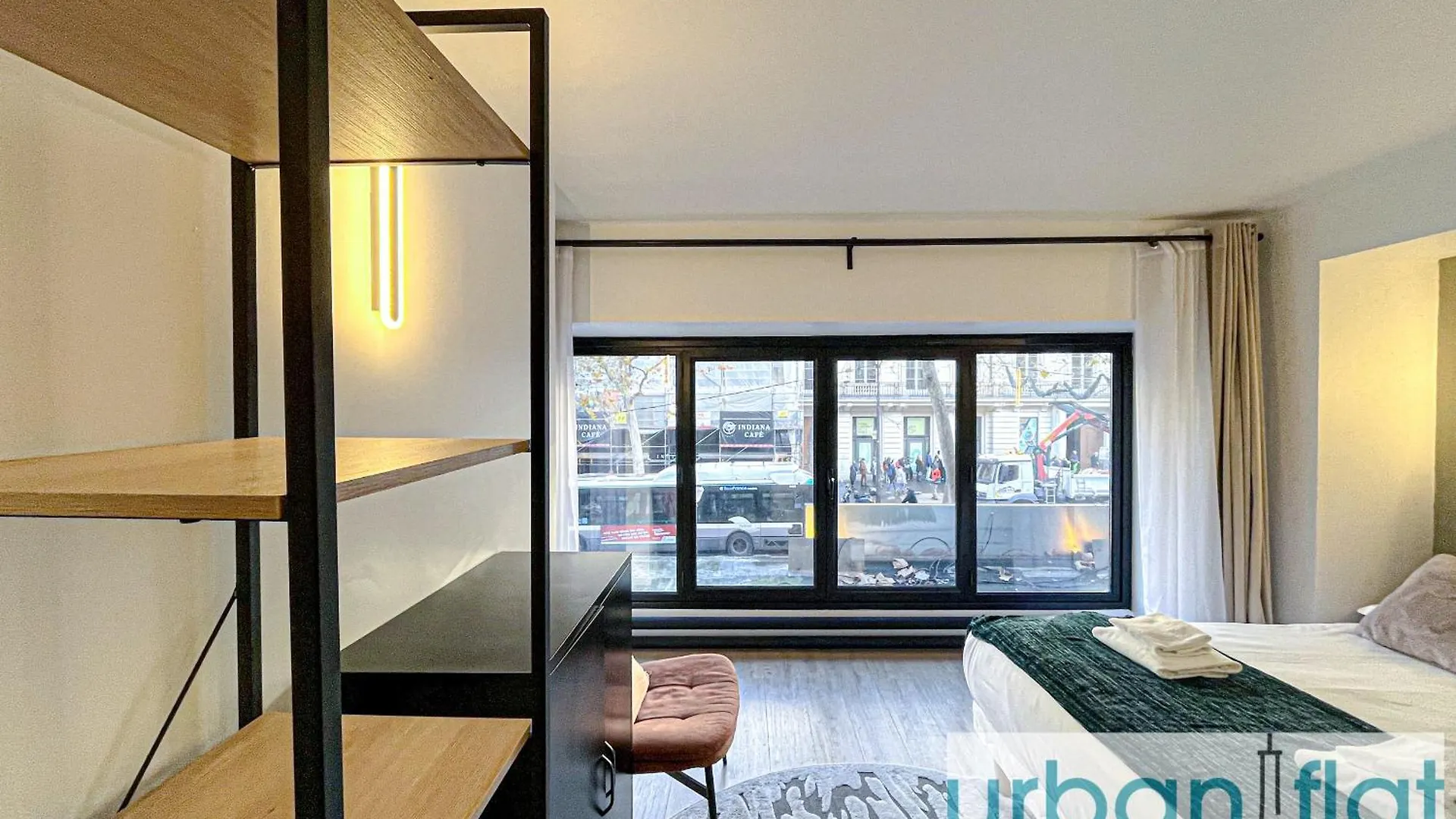 Apartment Urban Flat 194 - Spacious 3 Bedroom Montmartre Paris